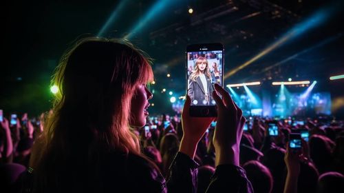 Najnowsze wiadomości o Fani Taylor Swift się cieszą: Gra w karty 
