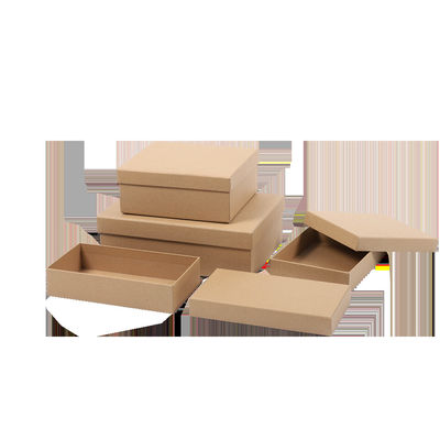 Dobra cena. Unikalny kształt Klasyczny design Kartki do gry Pudełko prezentów z niestandardowym embossed logo w Internecie