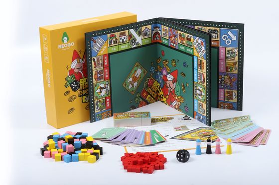 Dobra cena. Drukowanie w CMYK w kształtach, gra planszowa Marvel Monopoly dostosowalna w Internecie